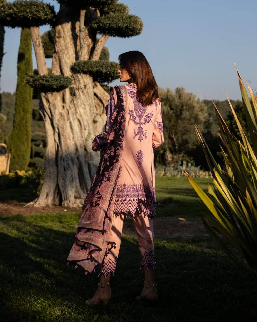 img_sana_safinaz_muzlin_22_awwal_boutique