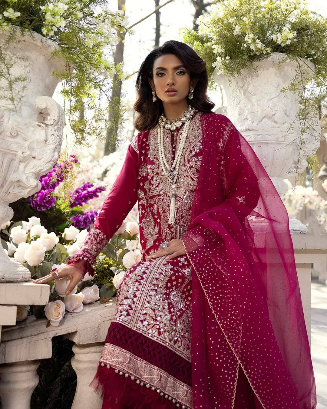 img_sana_safinaz_luxury_lawn_22_awwal_boutique