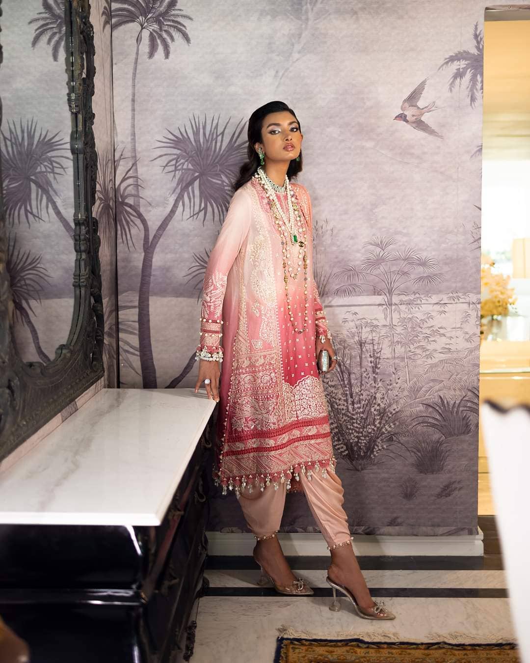 img_sana_safinaz_lawn_22_awwal_boutique