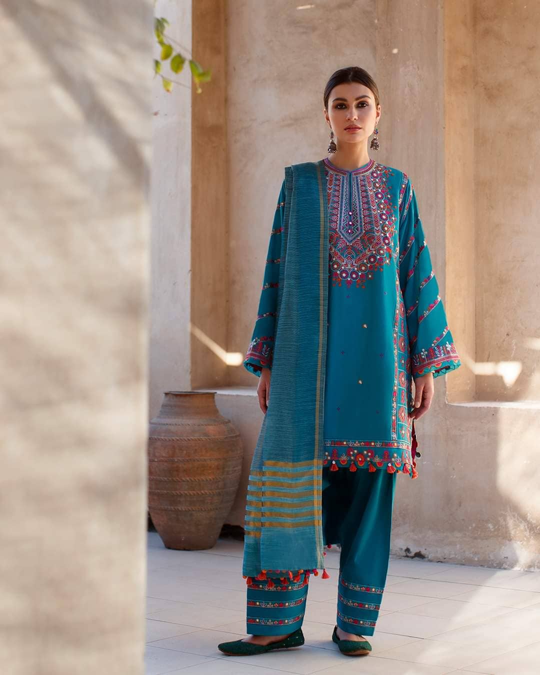 img_zaha_lawn_22_awwal_boutique