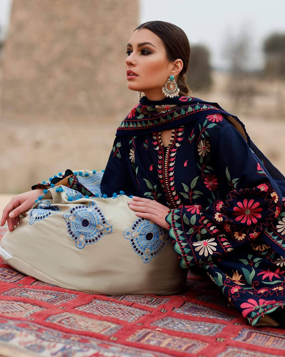 img_zaha_lawn_22_awwal_boutique