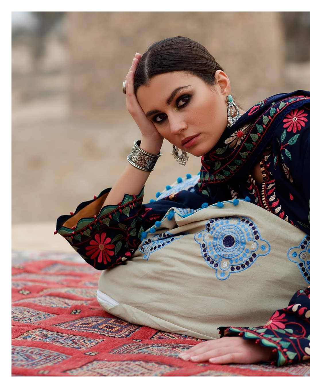 img_zaha_lawn_22_awwal_boutique