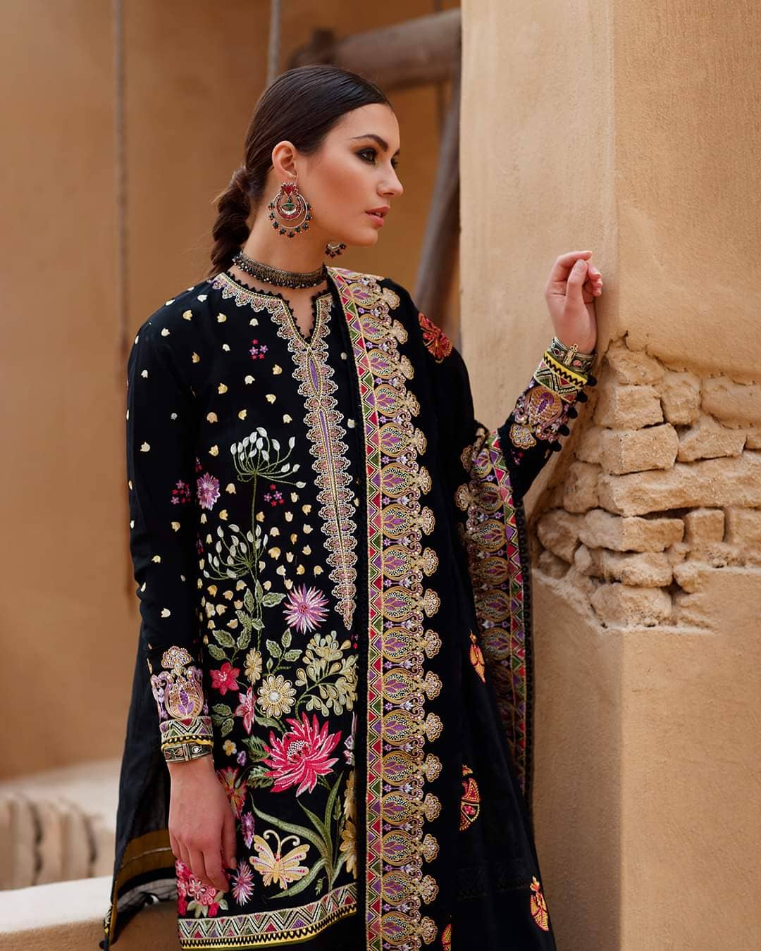 img_zaha_lawn_22_awwal_boutique