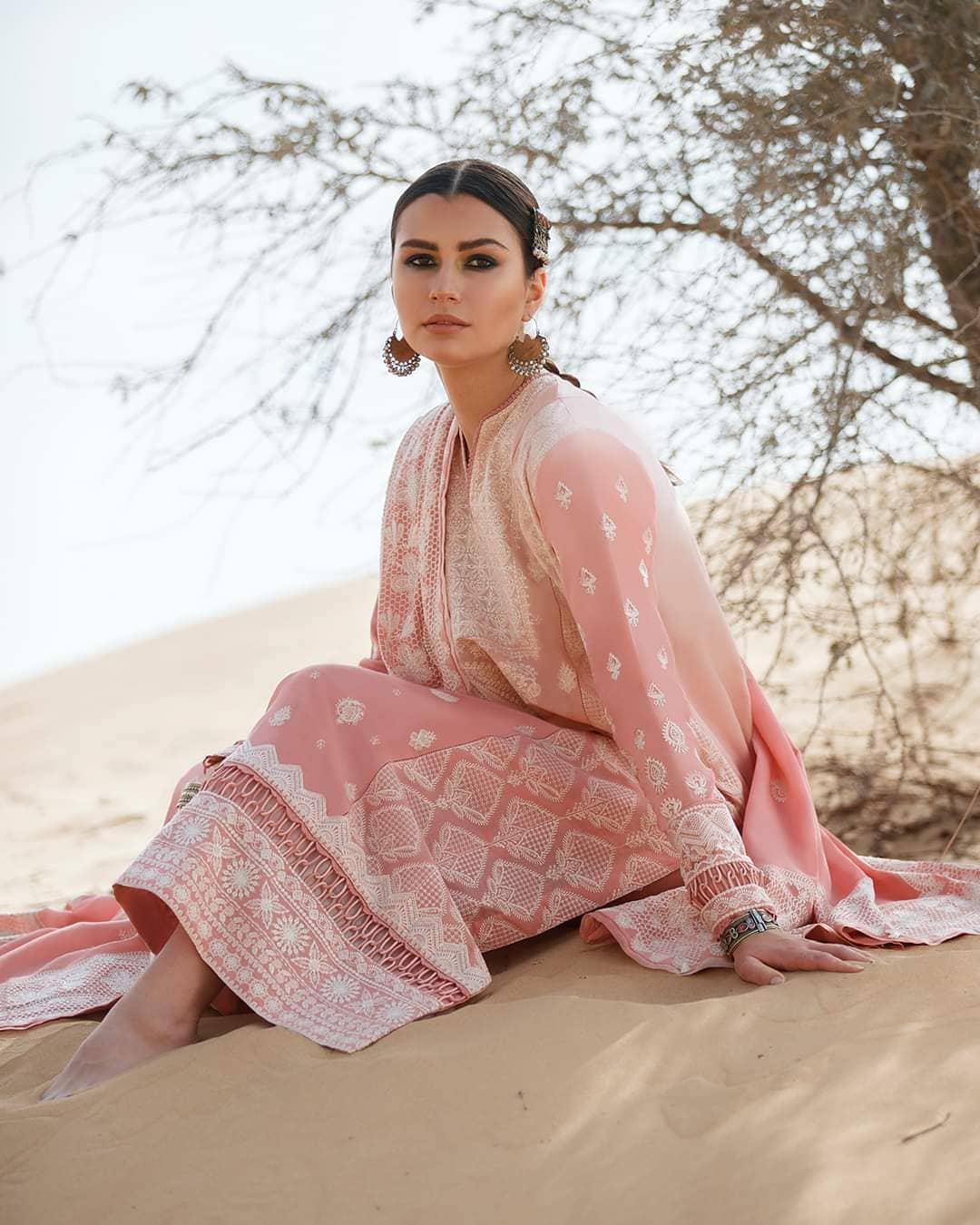 img_zaha_lawn_22_awwal_boutique