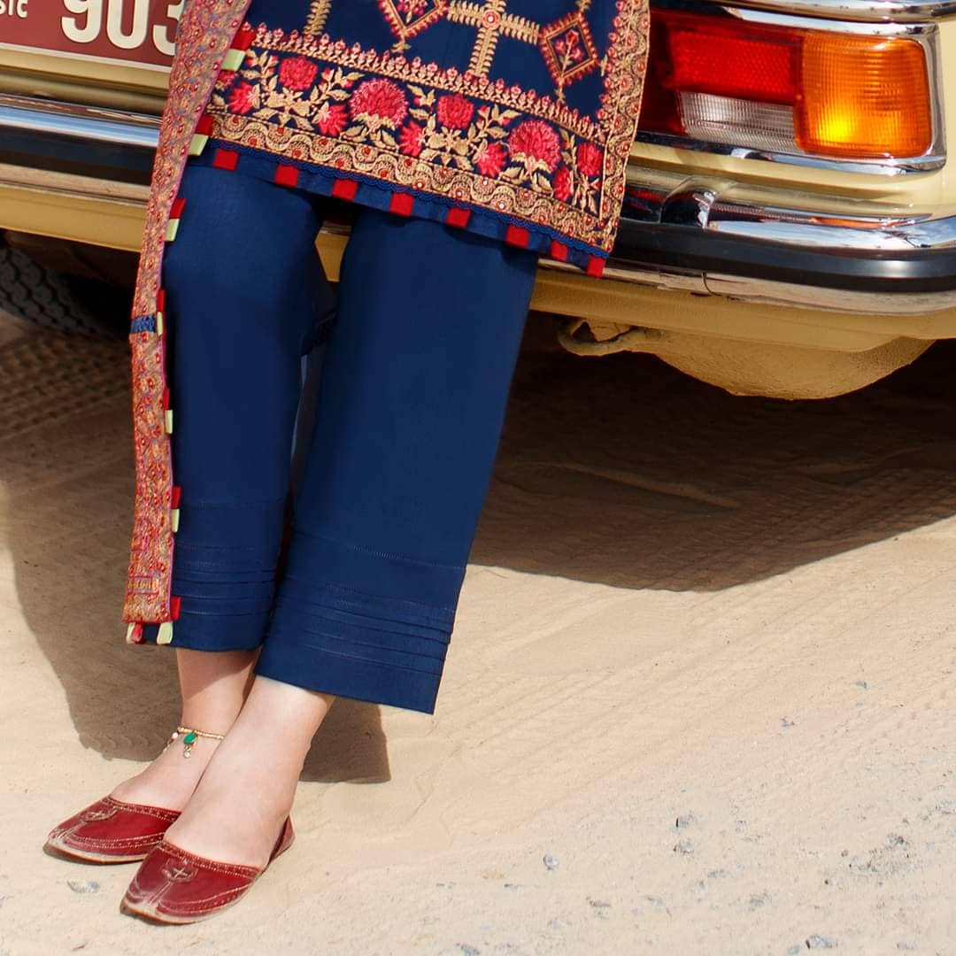 img_zaha_lawn_22_awwal_boutique