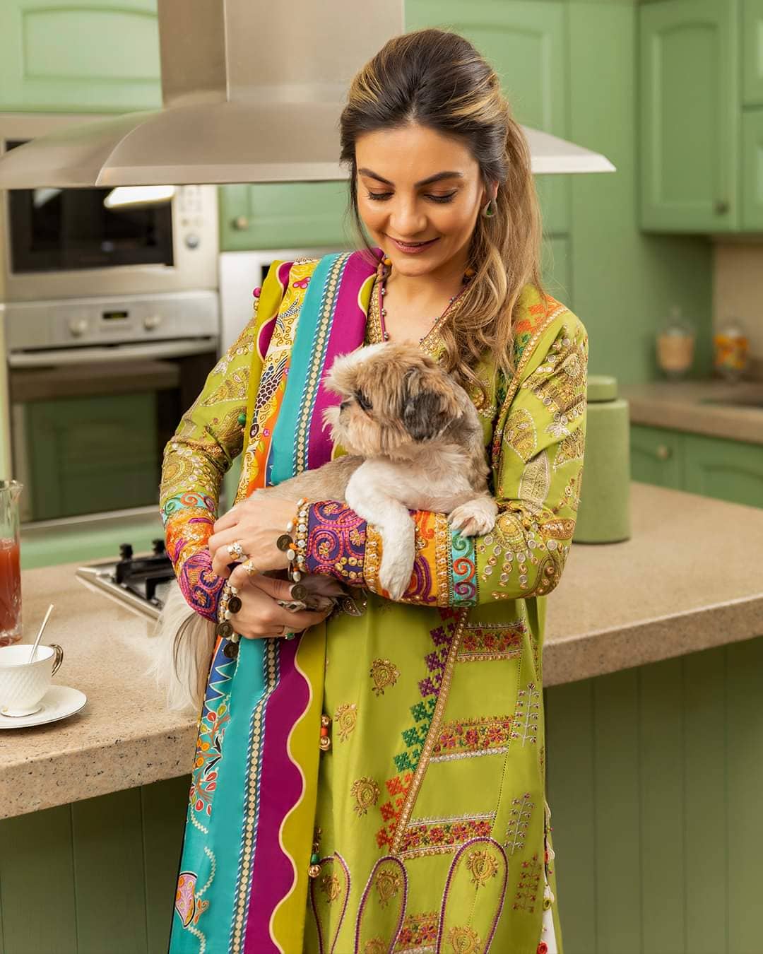 img_elan_lawn_22_awwal_boutique