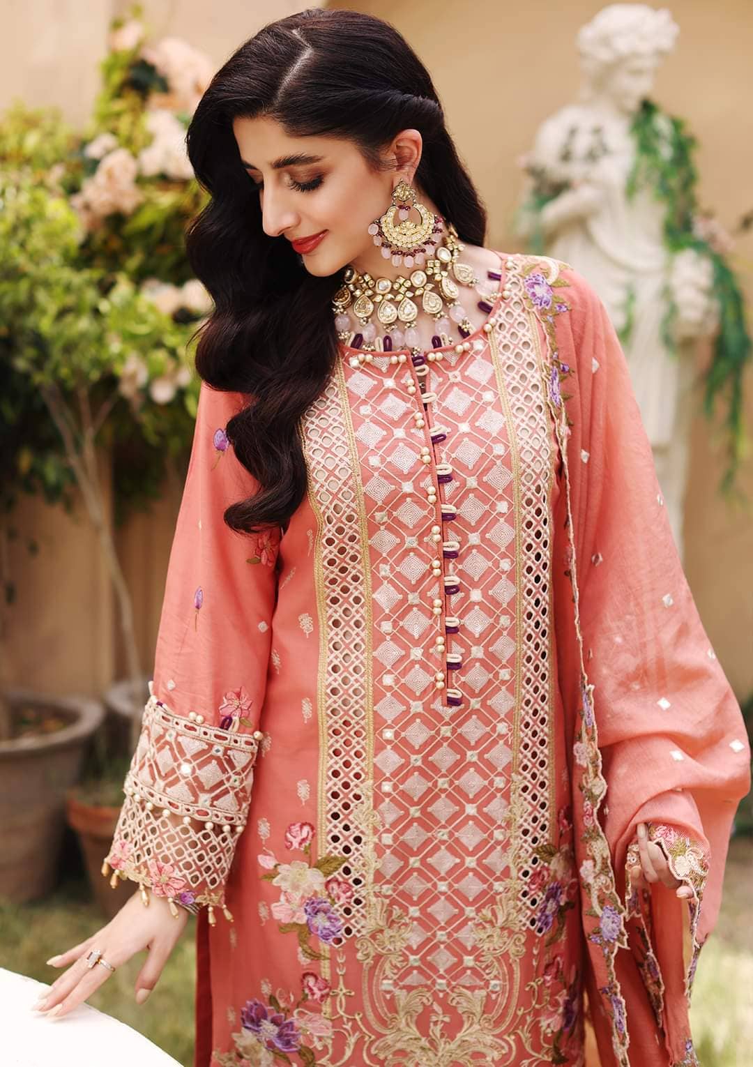 img_elaf_luxury_lawn_22_awwal_boutique