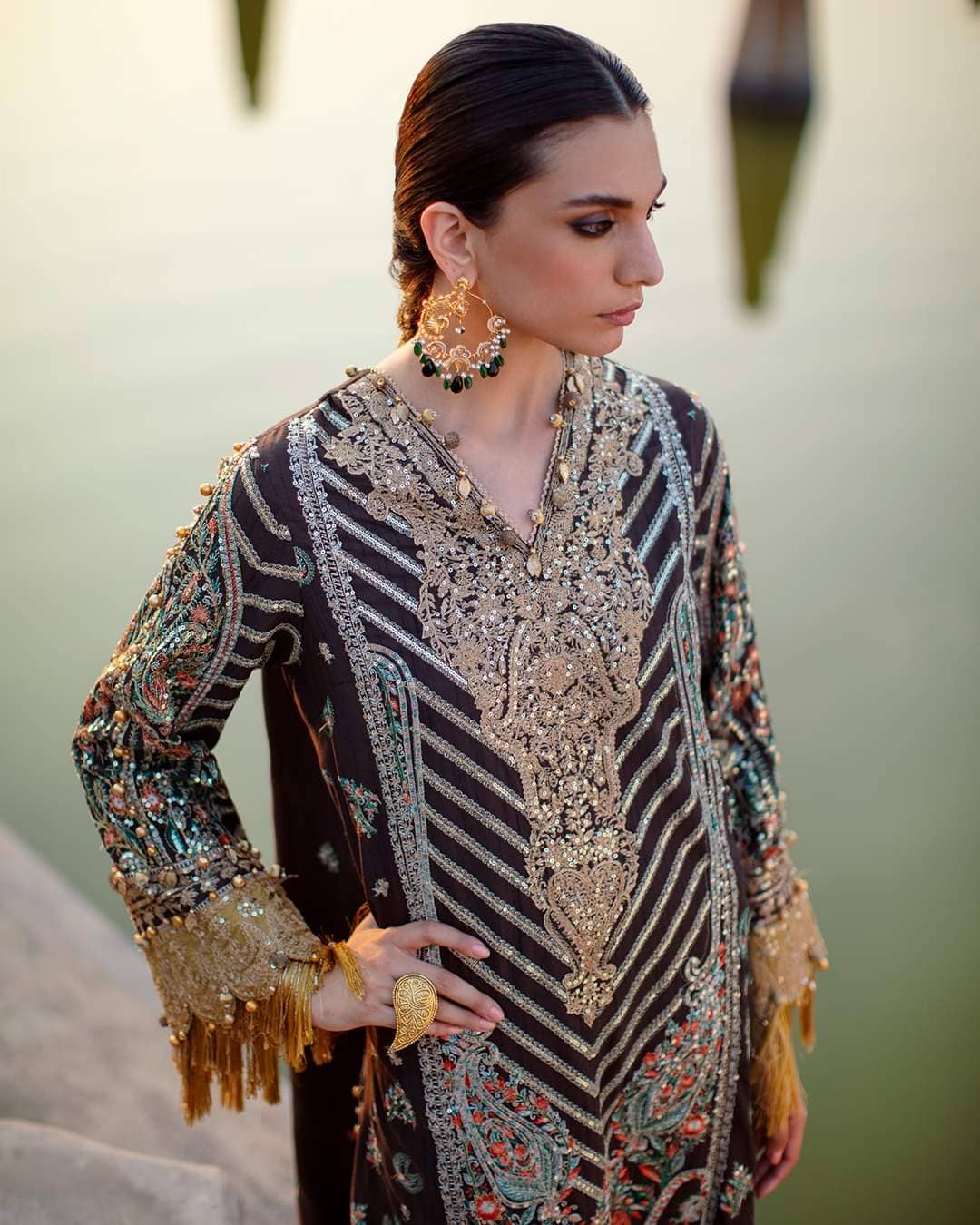 img_sana_safinaz_winter_luxury_awwal_boutique