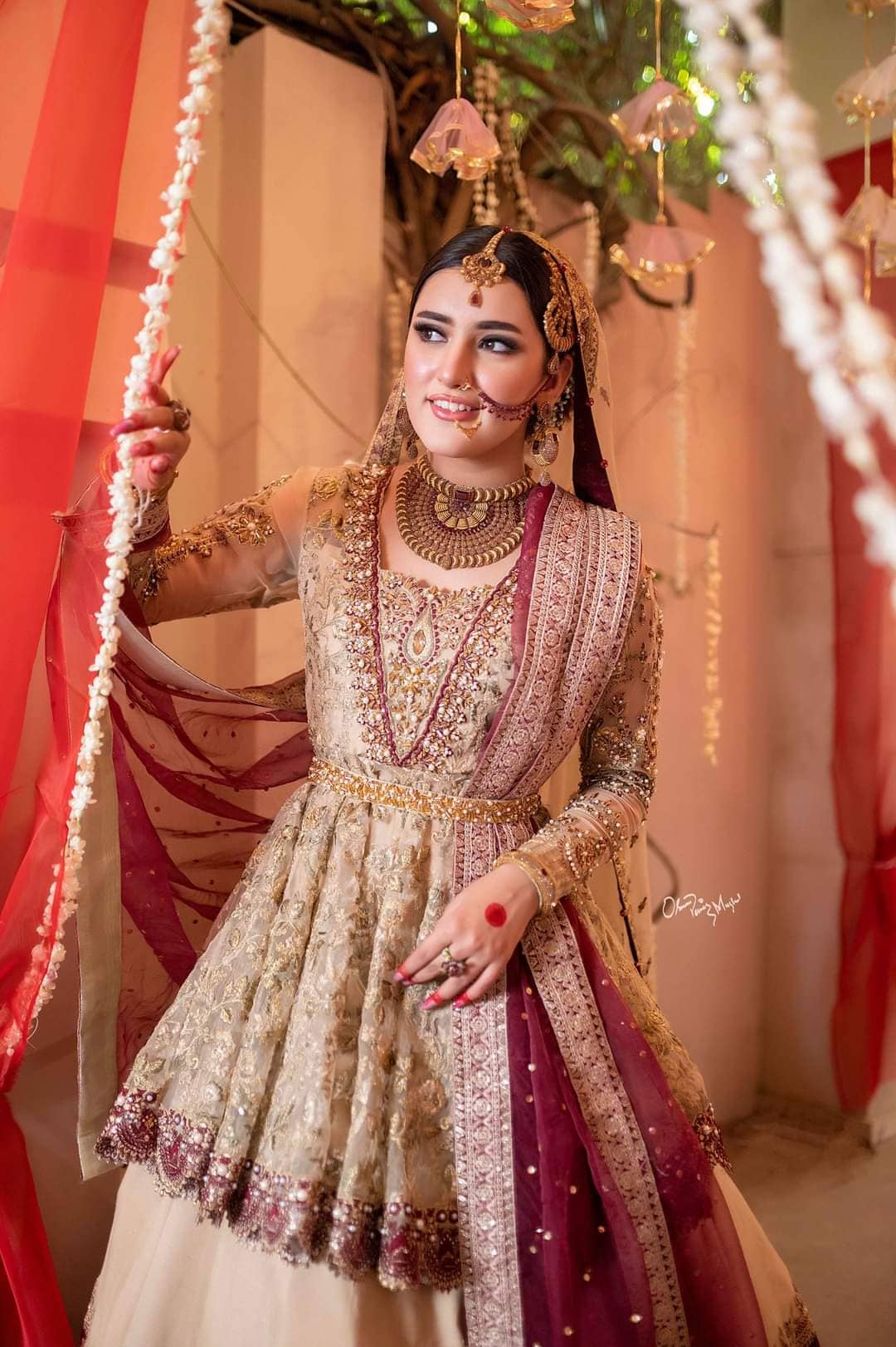 img_maria_osama_khan_wedding_edition_awwal_boutique