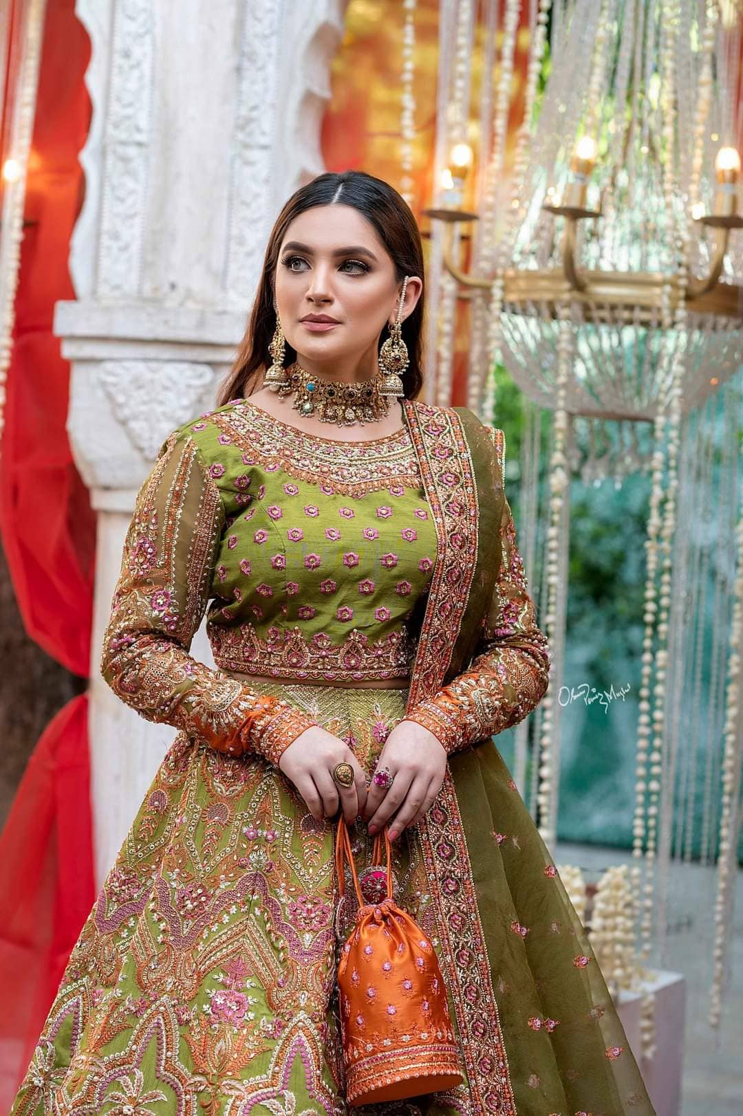 img_maria_osama_khan_wedding_edition_awwal_boutique