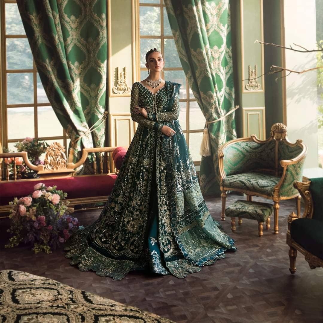 Img_republic_womens_wear_wedding_lehanga_awwal_boutique