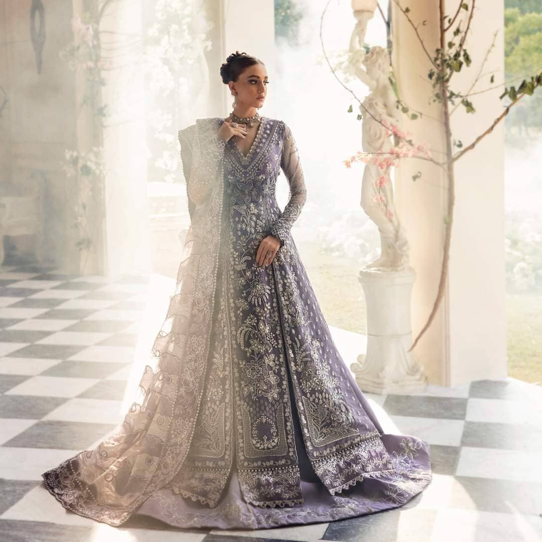 Img_republic_womens_wear_wedding_lehanga_awwal_boutique