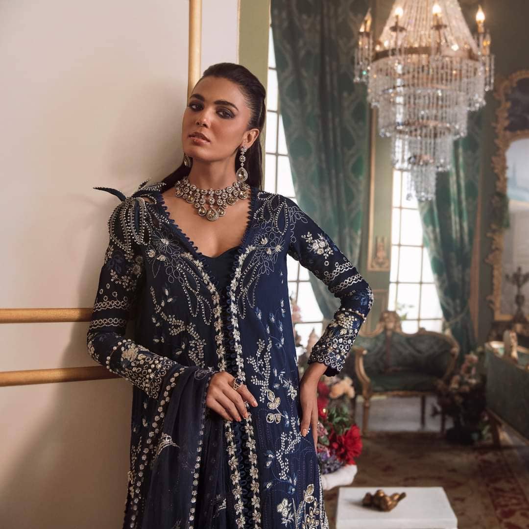 img_republic_womans_wear_wedding_awwal_boutique