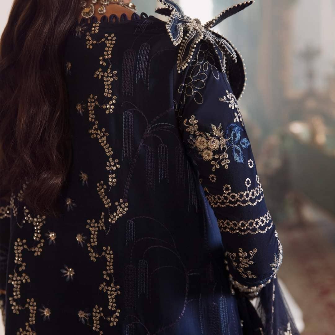 img_republic_womans_wear_wedding_awwal_boutique