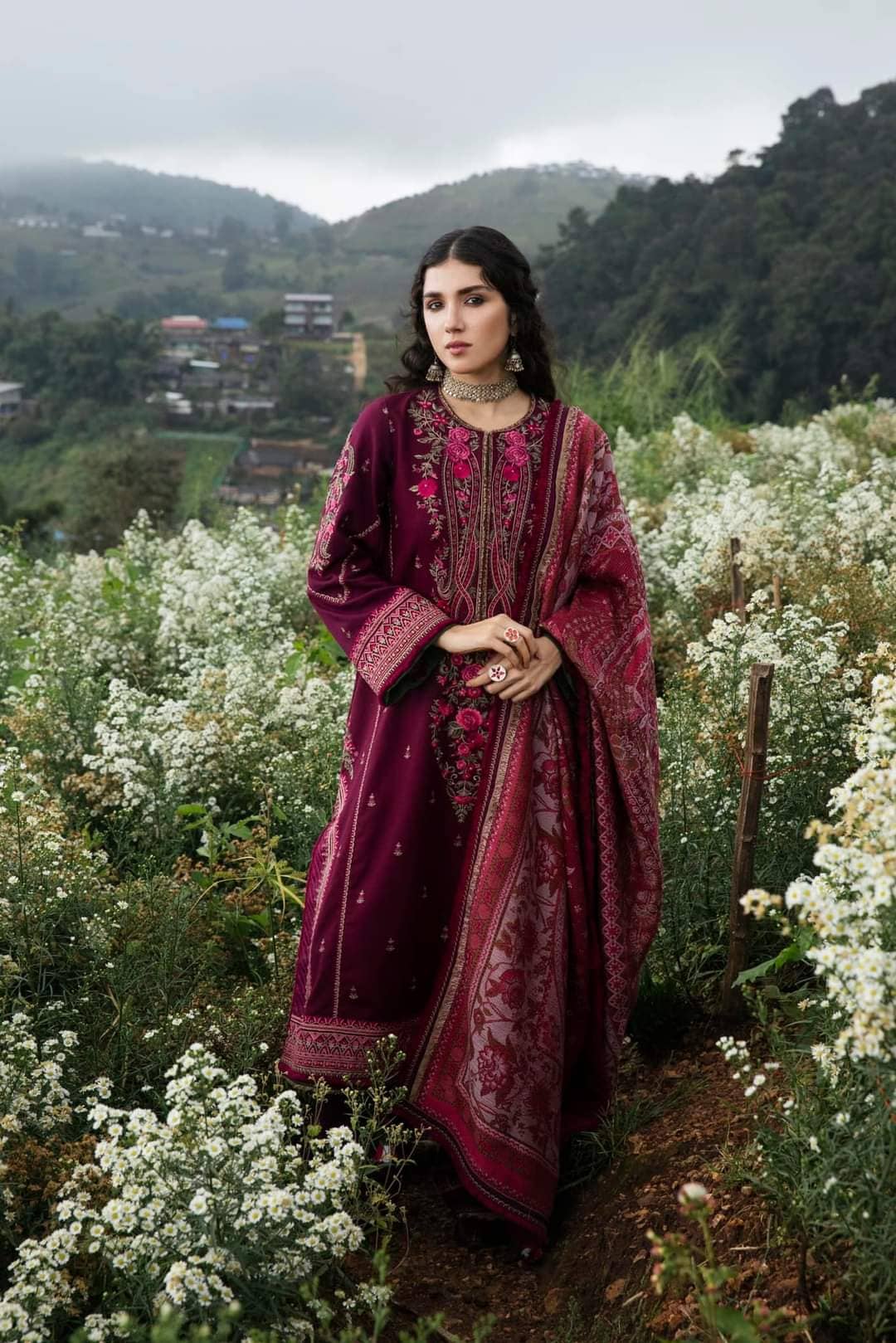 img_zara_shahjahan_winter_shawl_collection_22_awwal_boutique