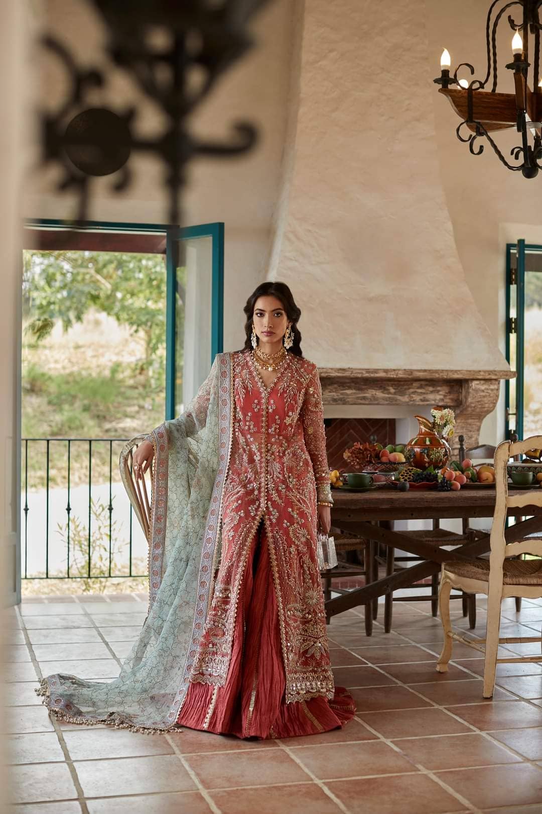 img_suffuse_by_sana_yasir_freesia_2022_wedding_edition_awwal_boutique