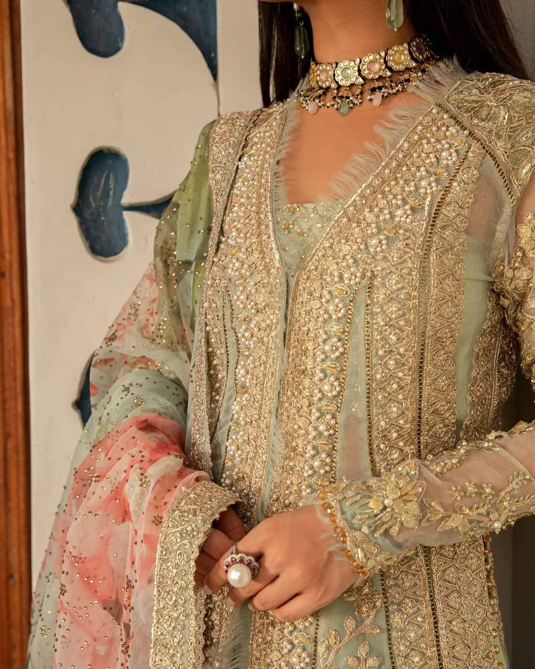 img_crimson_wedding_awwal_boutique