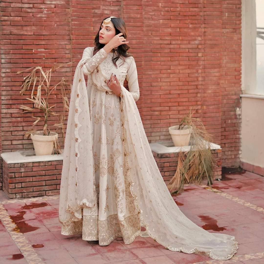 Spotted in Afrozeh Divani The Silk Edit/Saaz