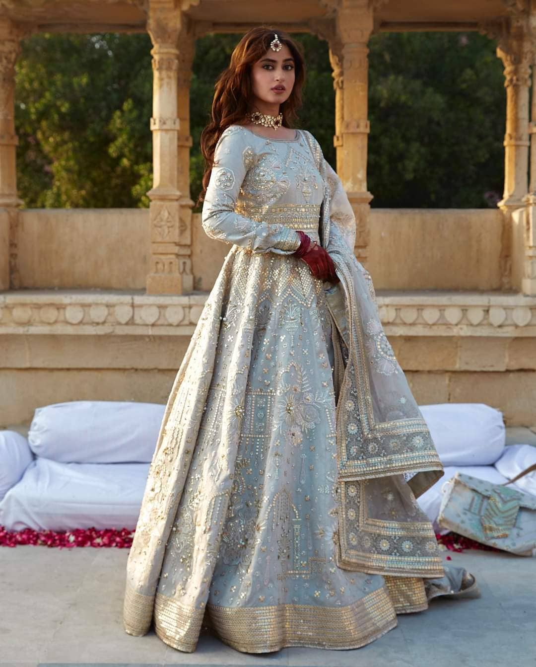 img_zarlish_by_mohsin_naveed_ranjha_awwal_boutique