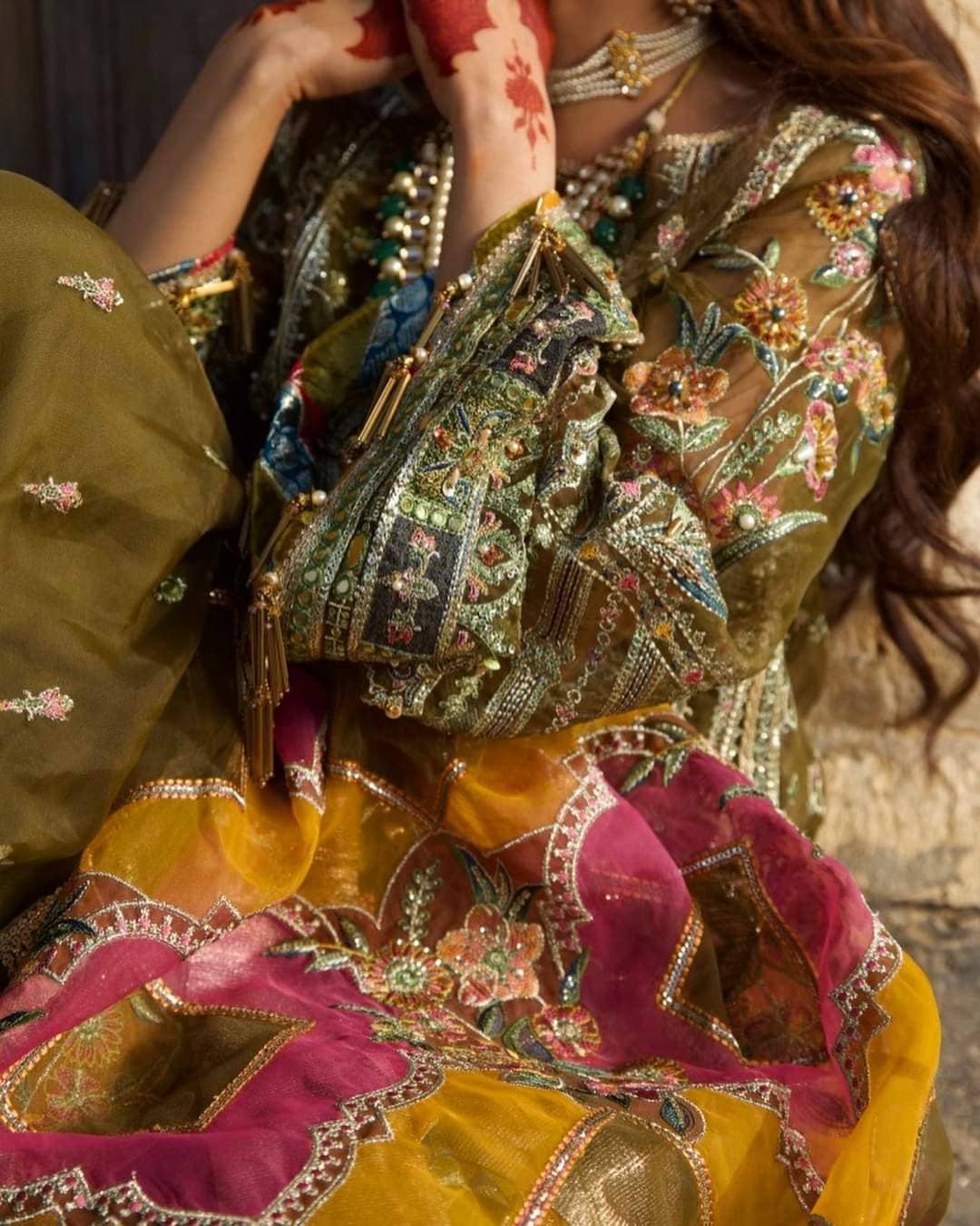 img_zarlish_by_mohsin_naveed_ranjha_awwal_boutique