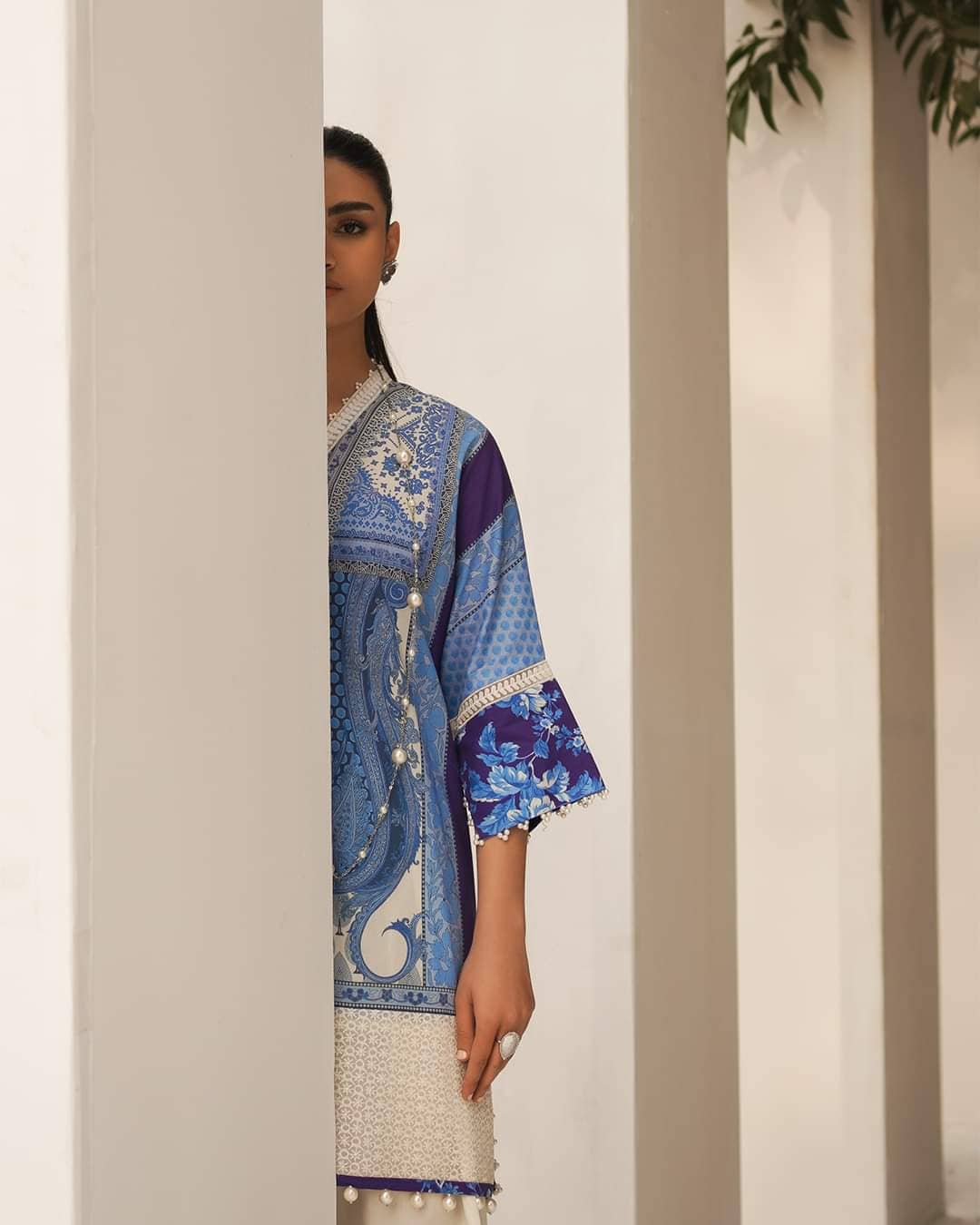 Img_sana_safinaz_muzlin_23_awwal_boutique