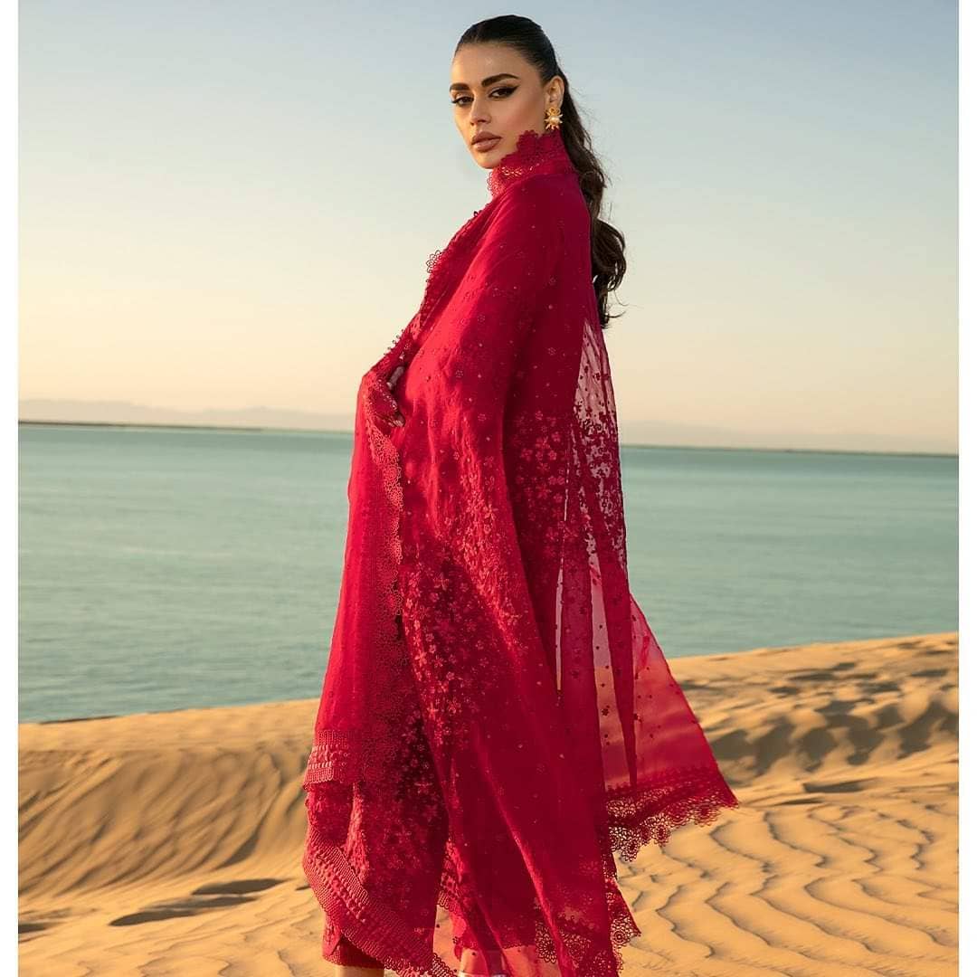 img_rang_rasiya_lawn_23_awwal_boutique