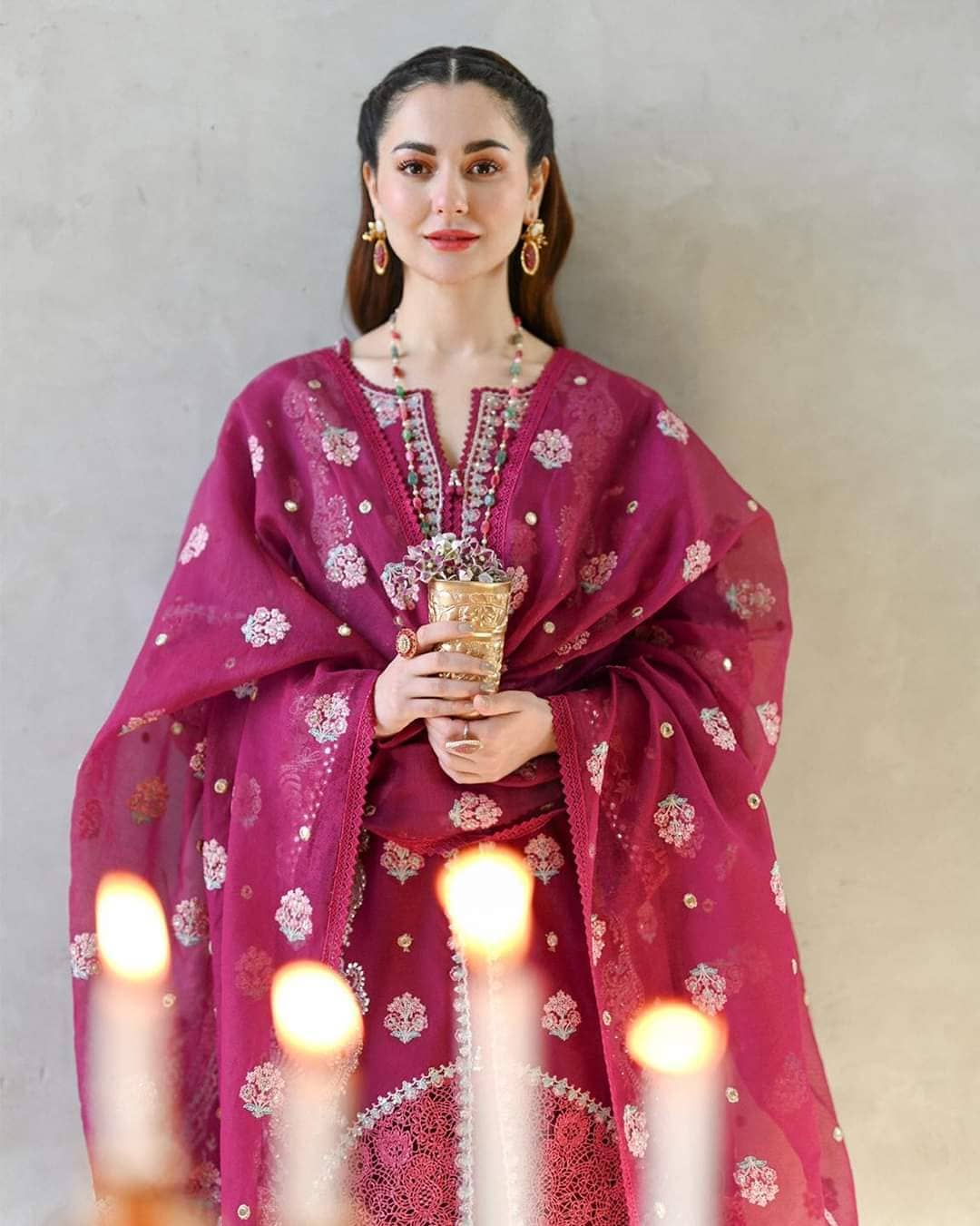 img_qalamkar_sahil_luxury_lawn_23_awwal_boutique