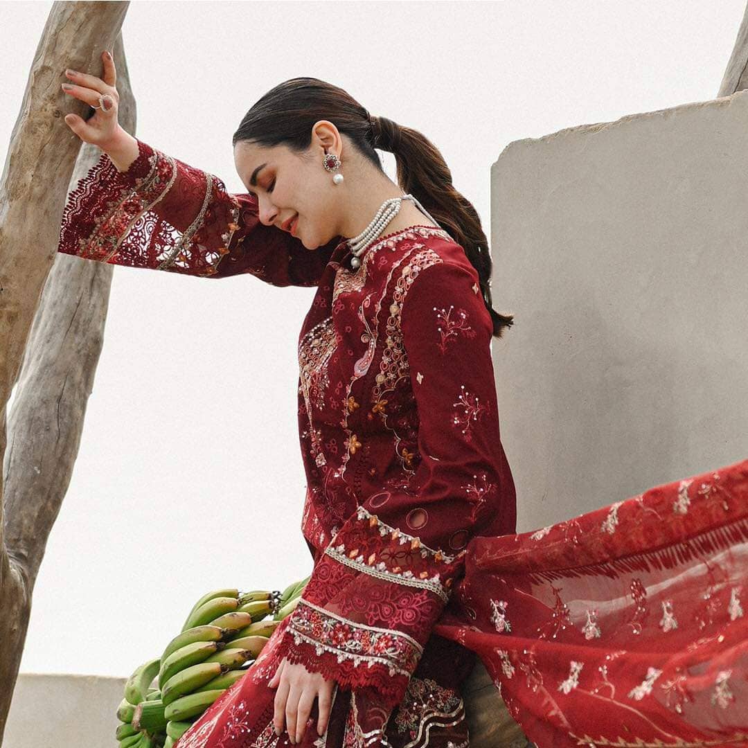 Restocked/Qalamkar Sahil Luxury Lawn 23/Mirha