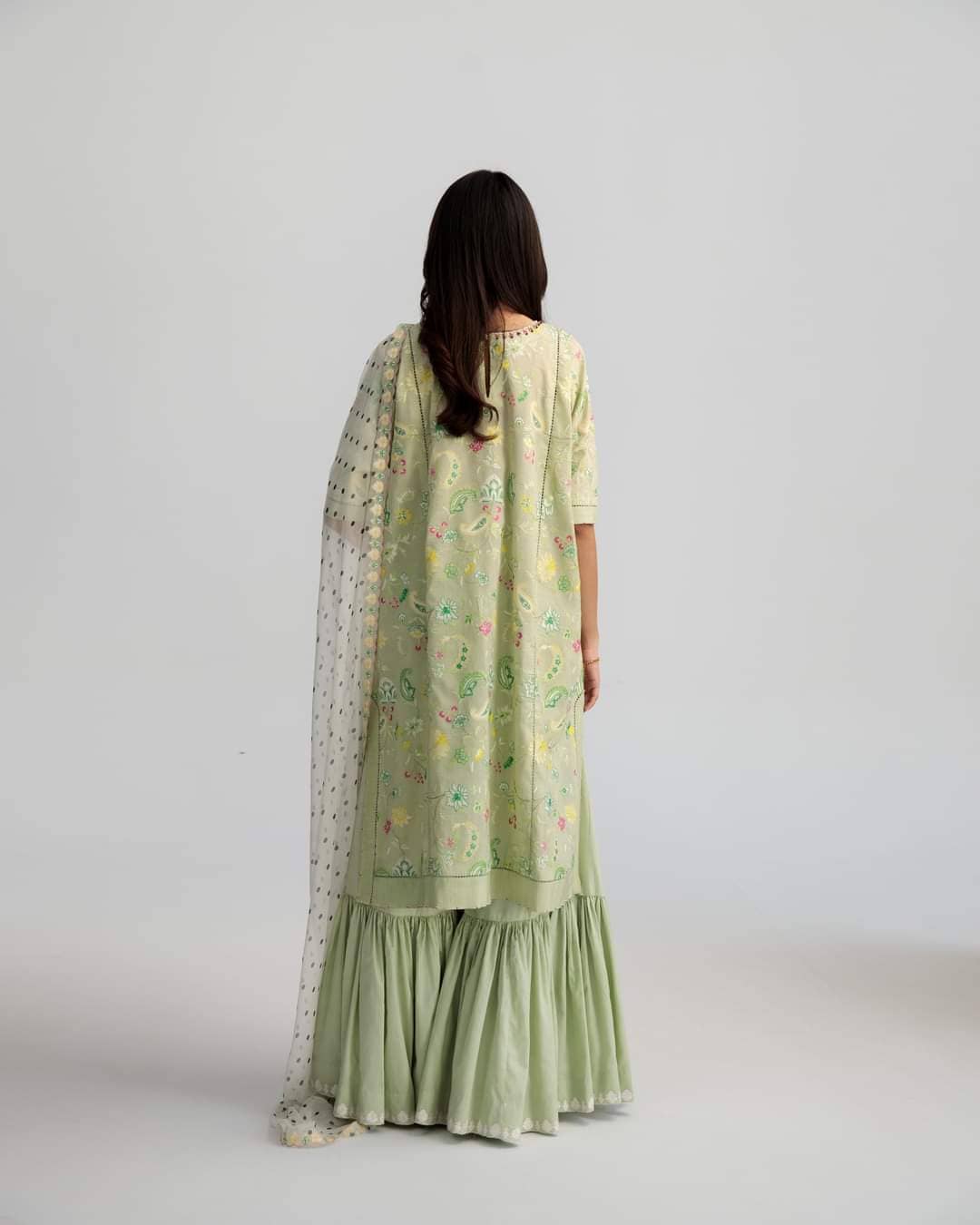 img_coco_lawn_by_zara_shahjahan_23_awwal_boutique