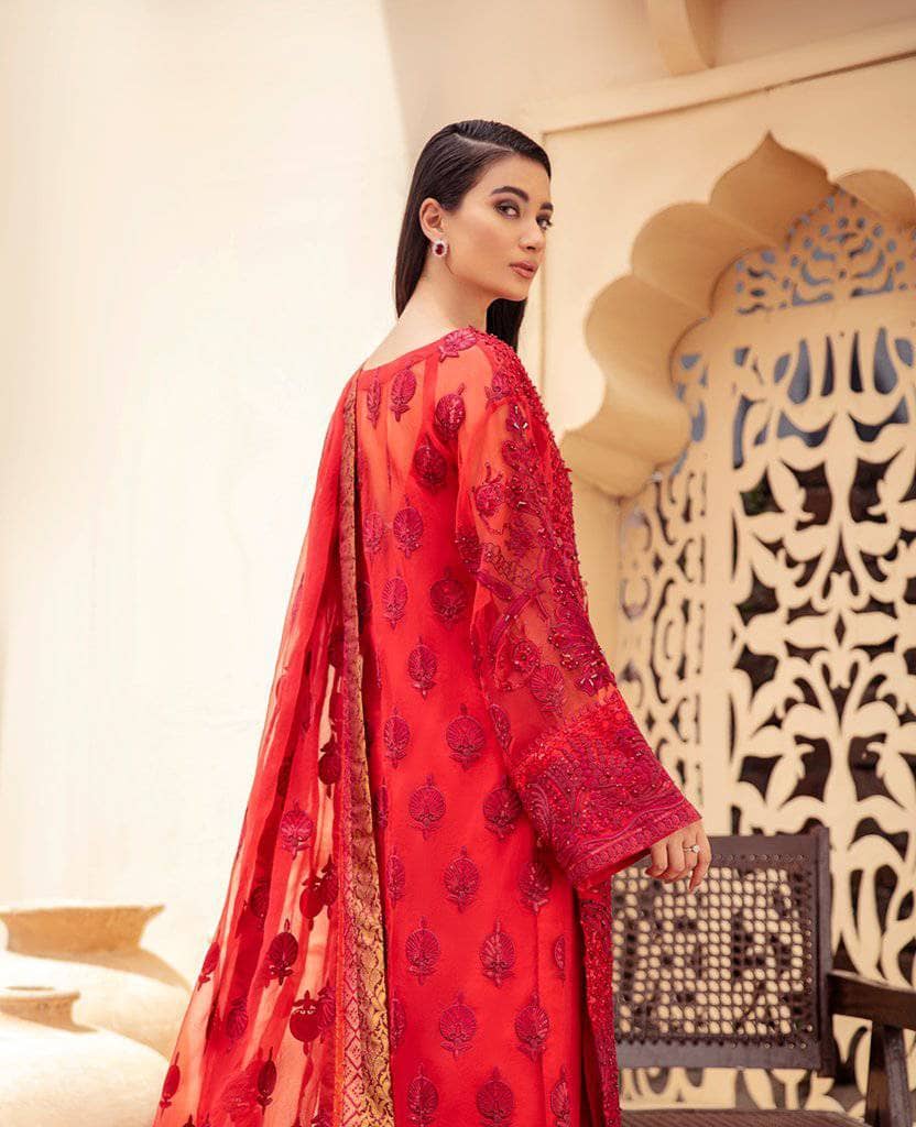 img_maryam_n_mariya_chiffon_wedding_awwal_boutique