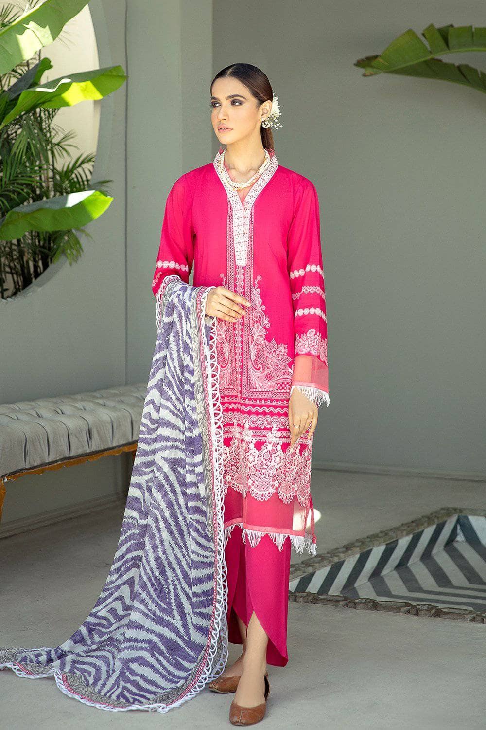 img_faixa_faixan_by_ittehad_lawn_2021_awwal_boutique