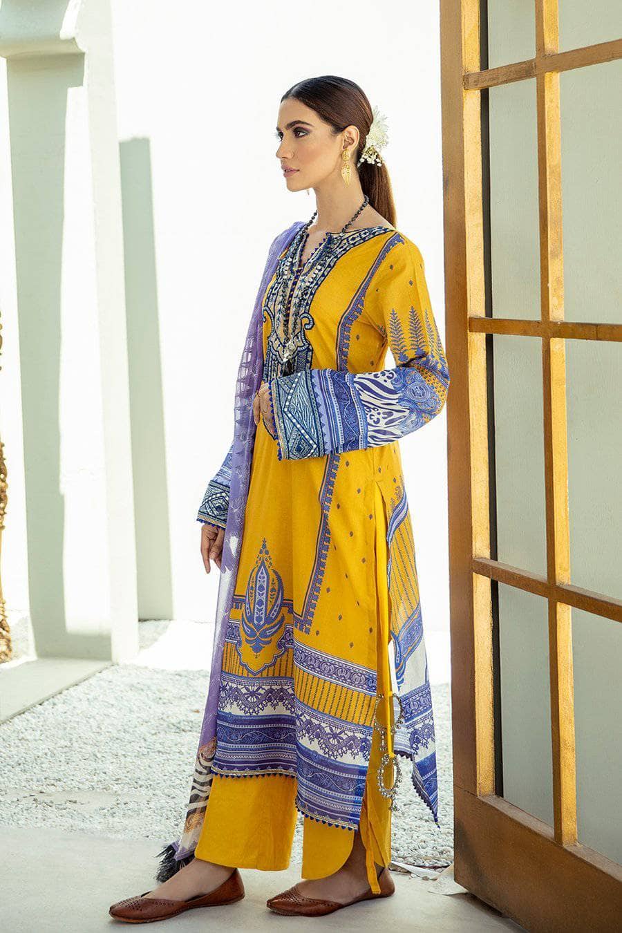 img_faixa_faixan_by_ittehad_lawn_2021_awwal_boutique