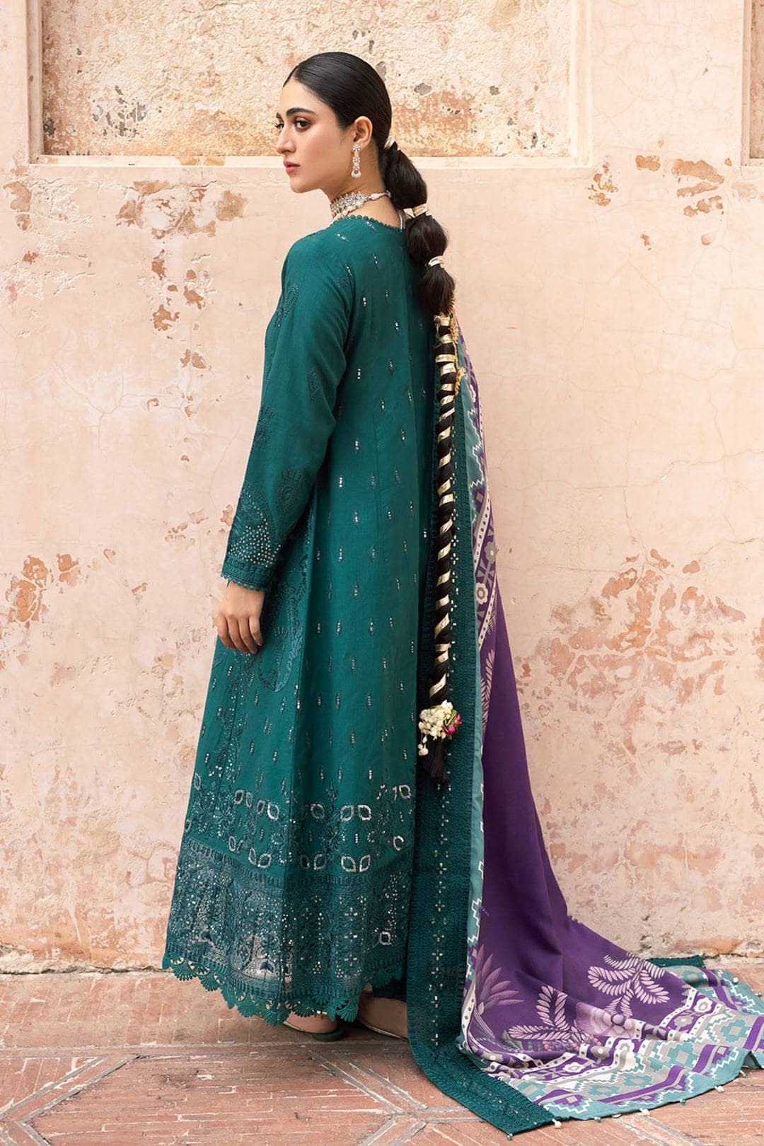 img_nureh_maya_khaddar_awwal_boutique