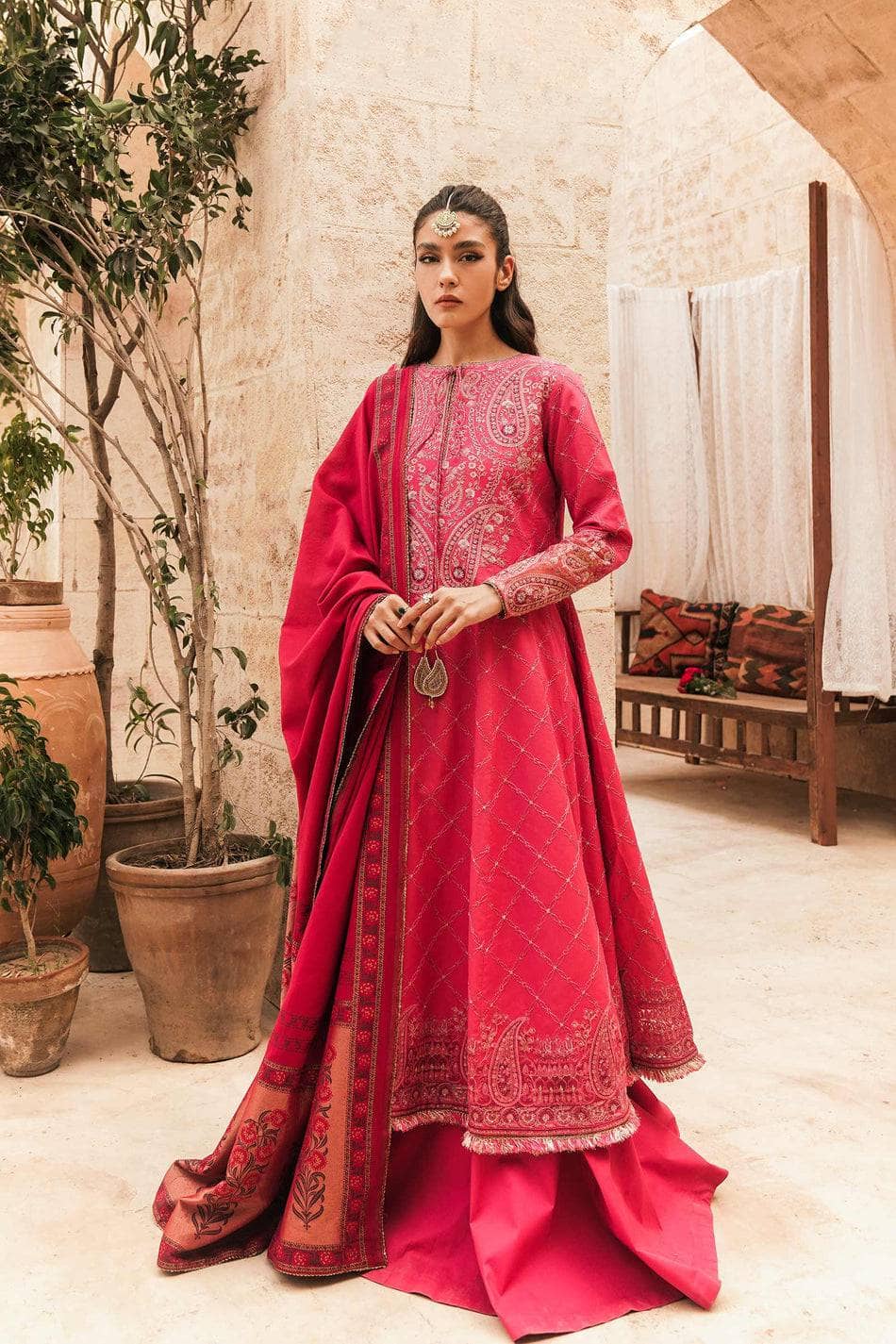 img_zara_shahjahan_lawn_eid_22_awwal_boutique