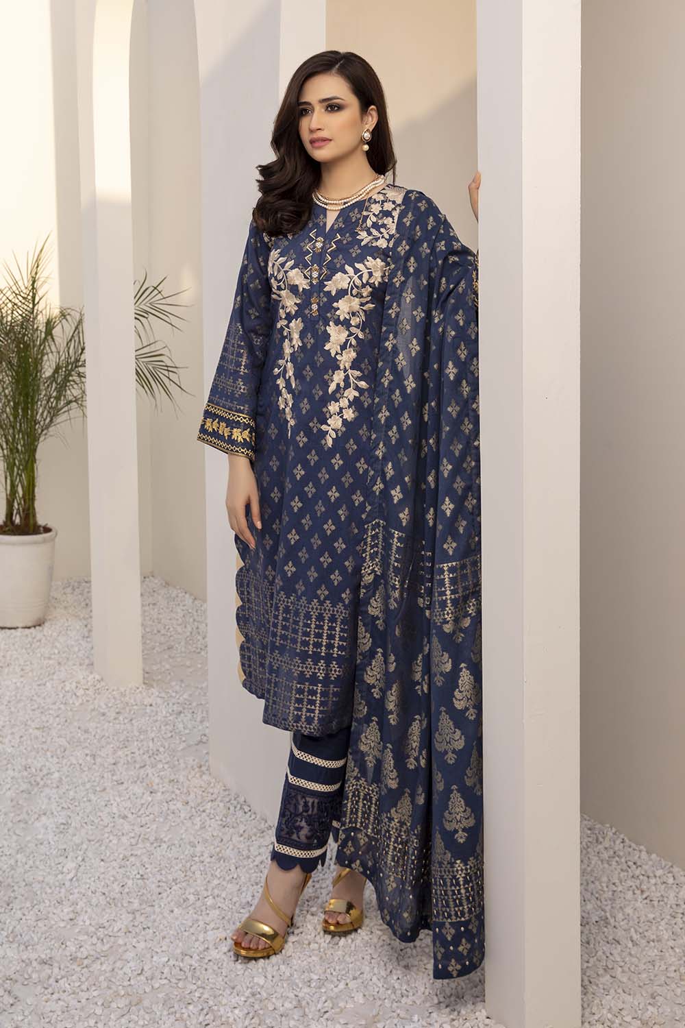 img_azure_luxury_jacquard_festive_collection_awwal_boutique
