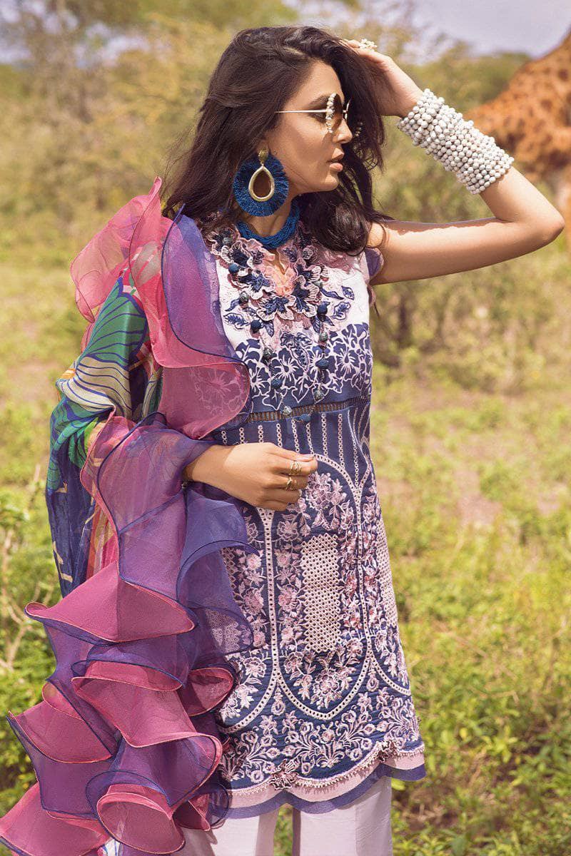 img_hemline_by_mushq_lawn_2021_awwal_boutique