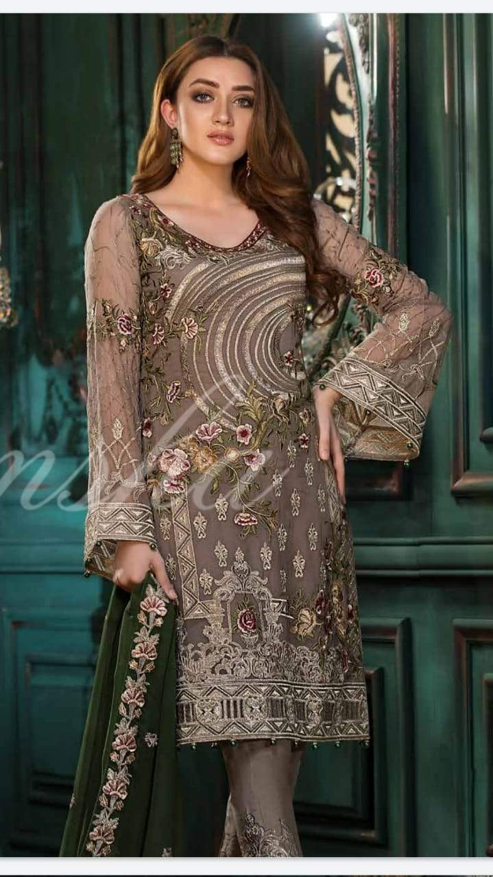 img_ramsha_chiffon_collection_vol13_awwal_boutique