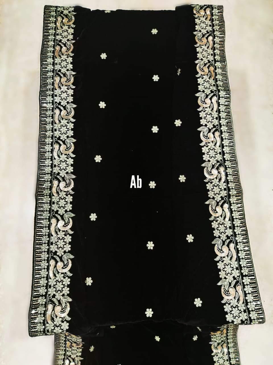 img_velvet_embroidered_shawl_collection_awwal_boutique