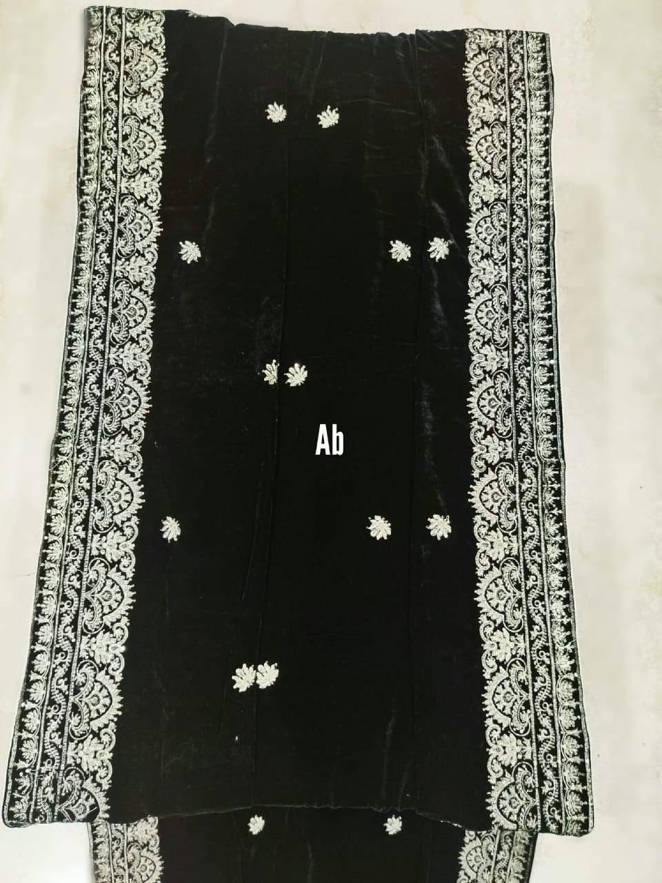 img_velvet_embroidered_shawl_collection_awwal_boutique