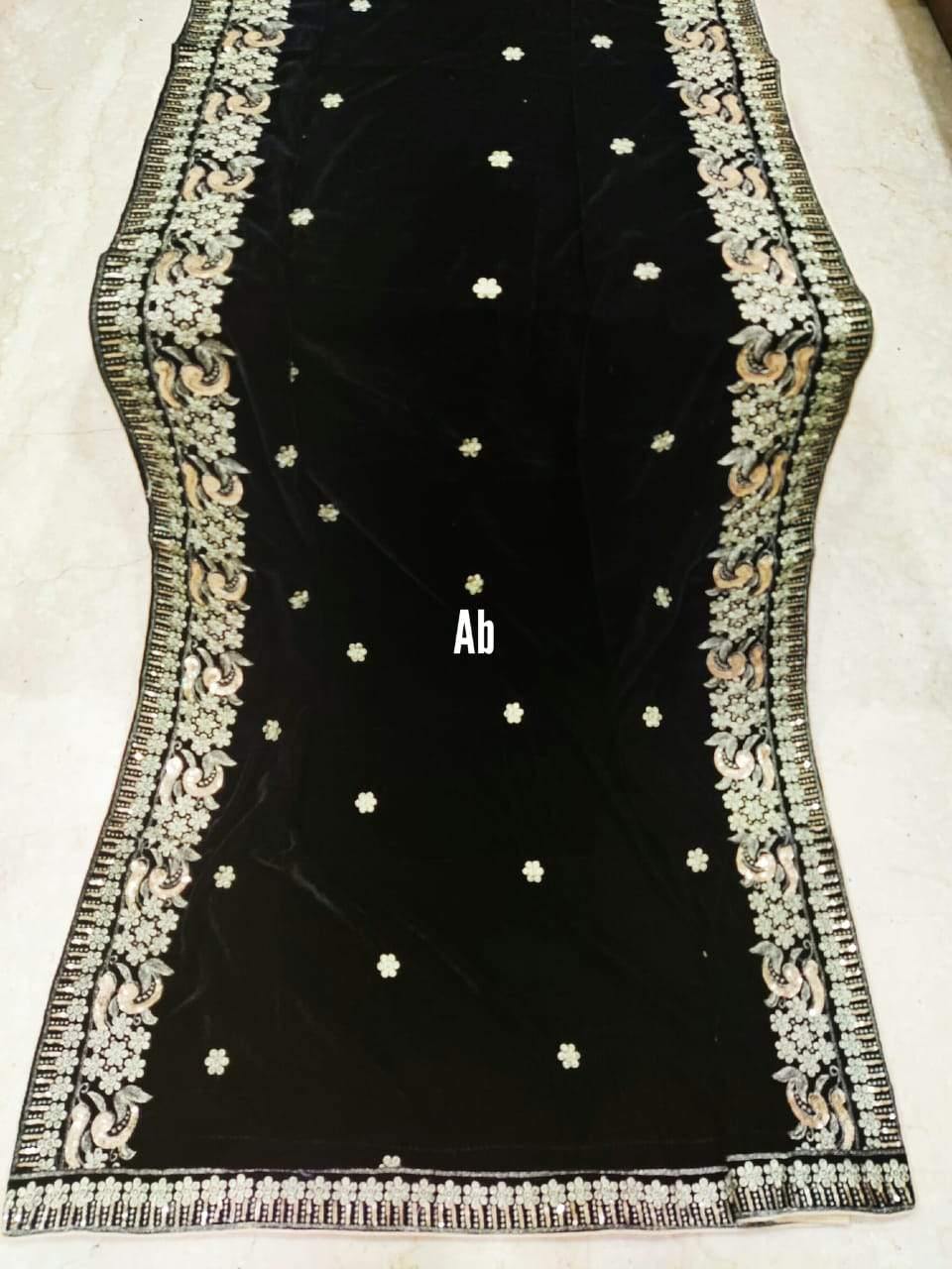 img_velvet_embroidered_shawl_collection_awwal_boutique