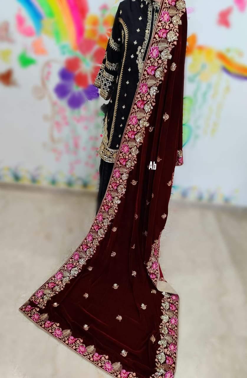 img_velvet_embroidered_shawl_collection_awwal_boutique