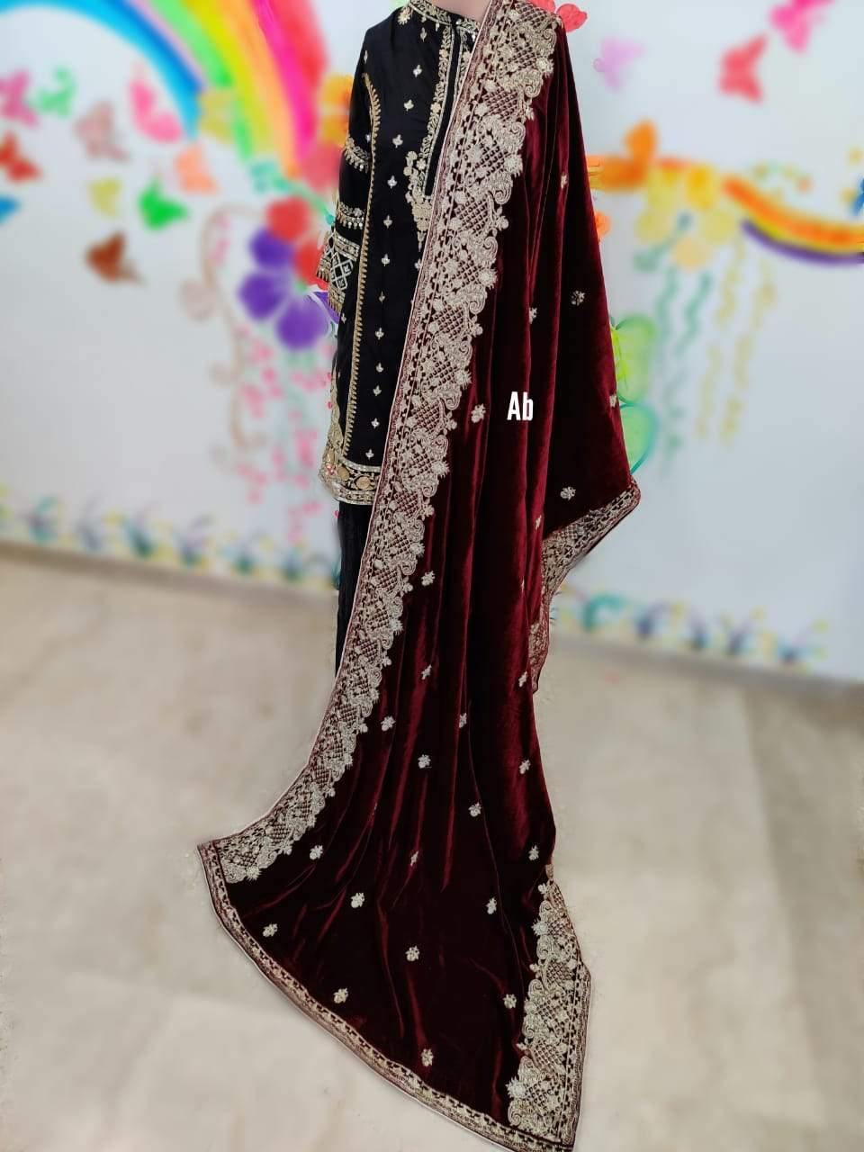 img_velvet_embroidered_shawl_collection_awwal_boutique