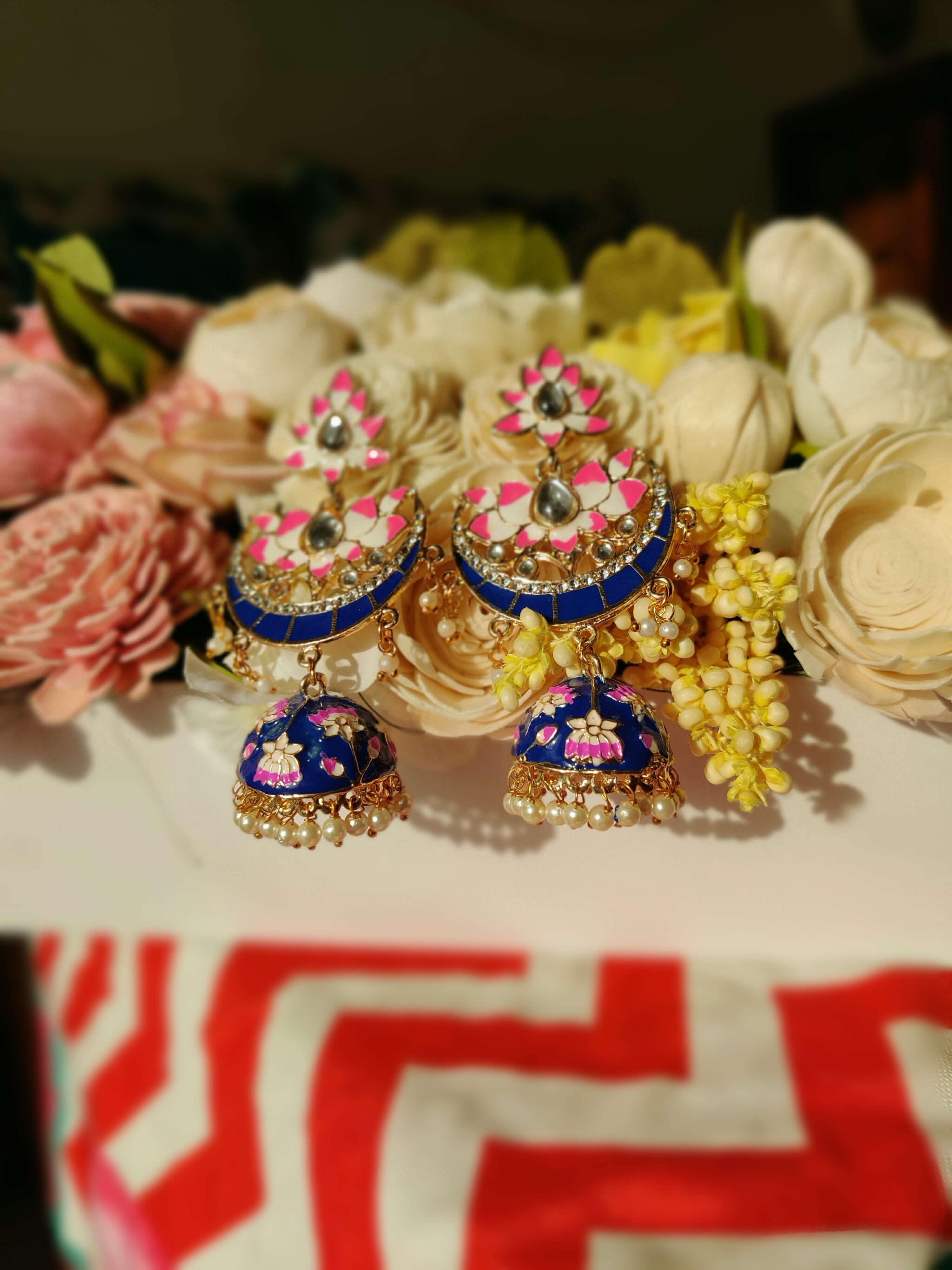 img_minakari_jewellery_jhumkis_awwal_boutique