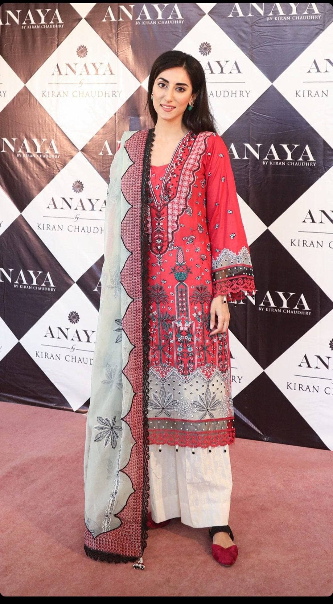 img_anaya_lawn_22_awwal_boutique