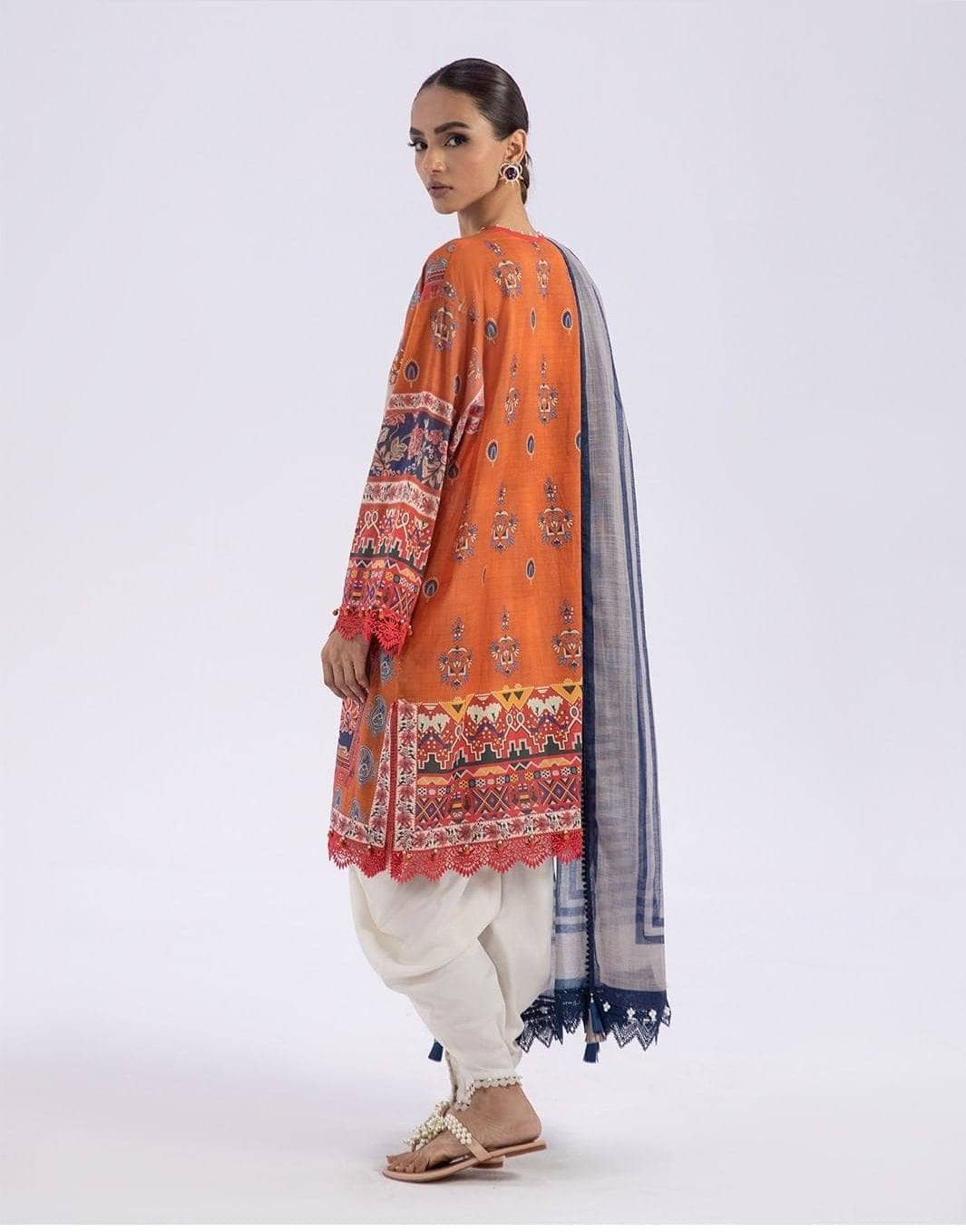 img_sana_safinaz_mahay_lawn_22_awwal_boutique