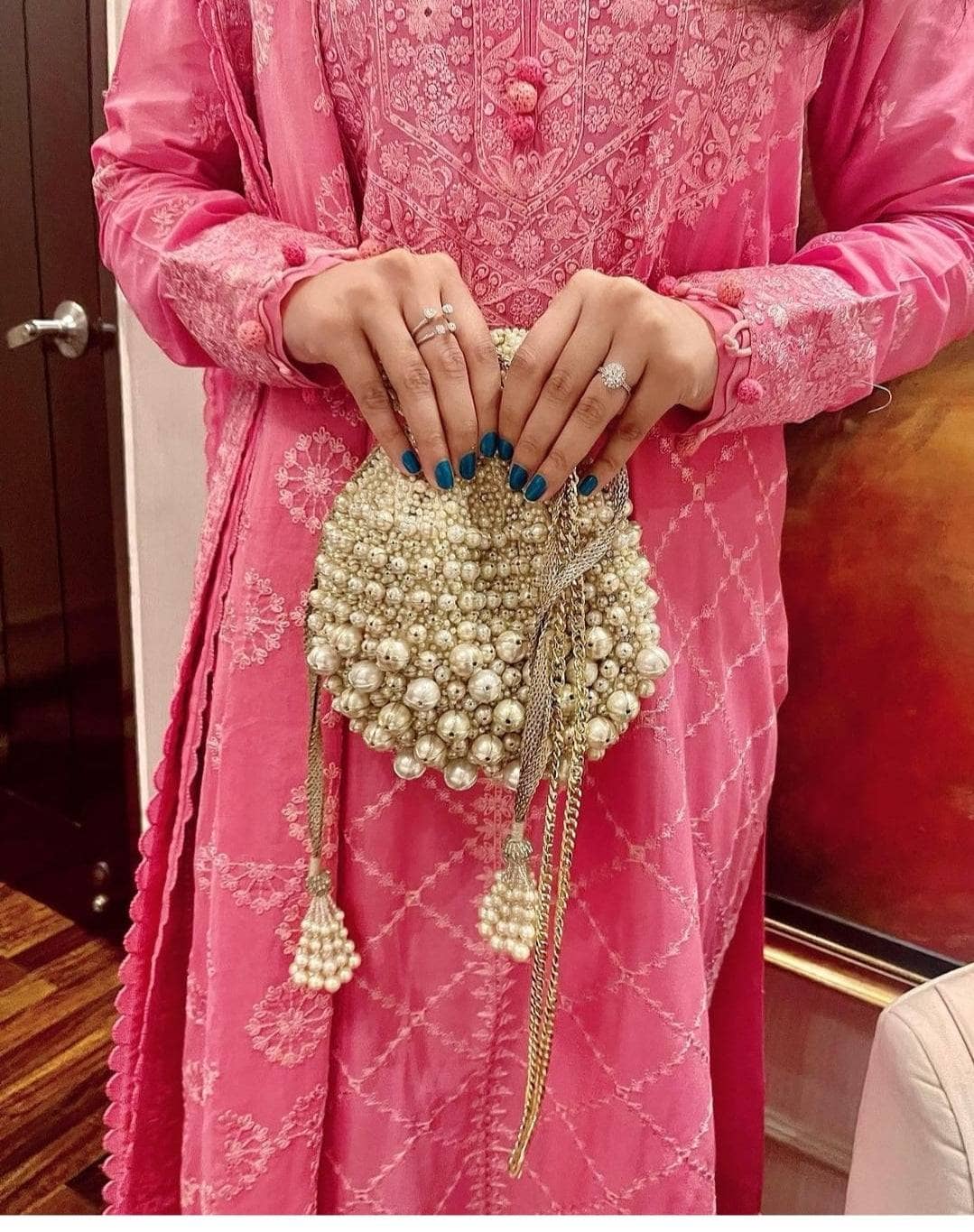 img_zaha_lawn_22_awwal_boutique