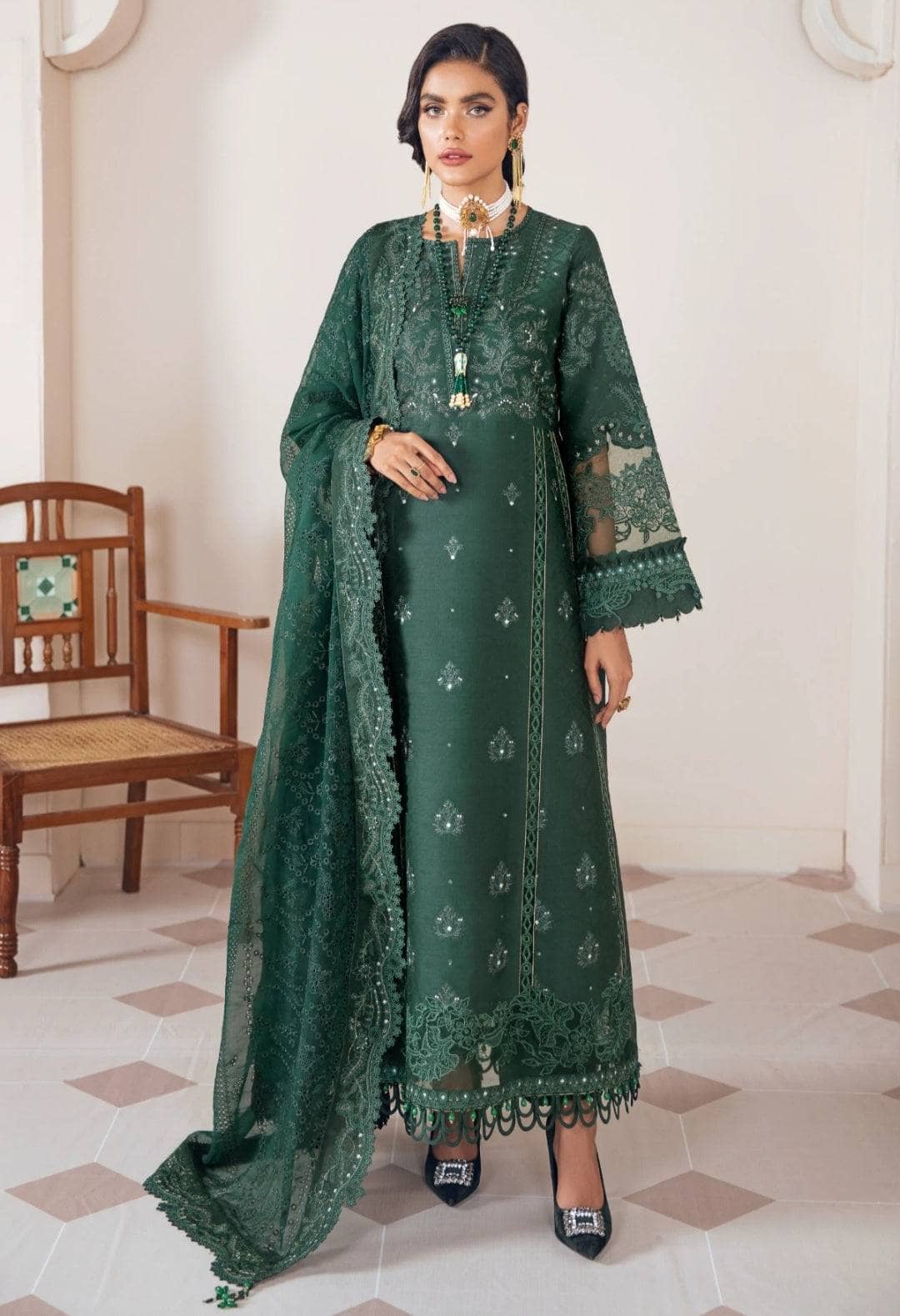 img_baroque_khurmi_jacquard_lawn_awwal_boutique