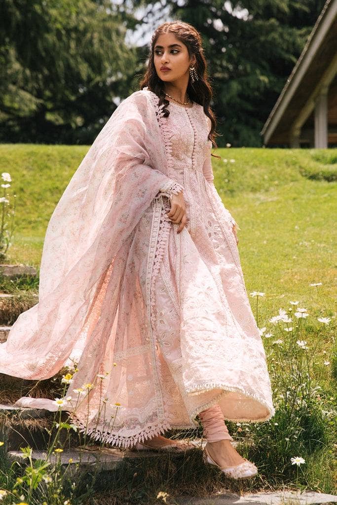 img_qalamkar_luxury_festive_22_awwal_boutique