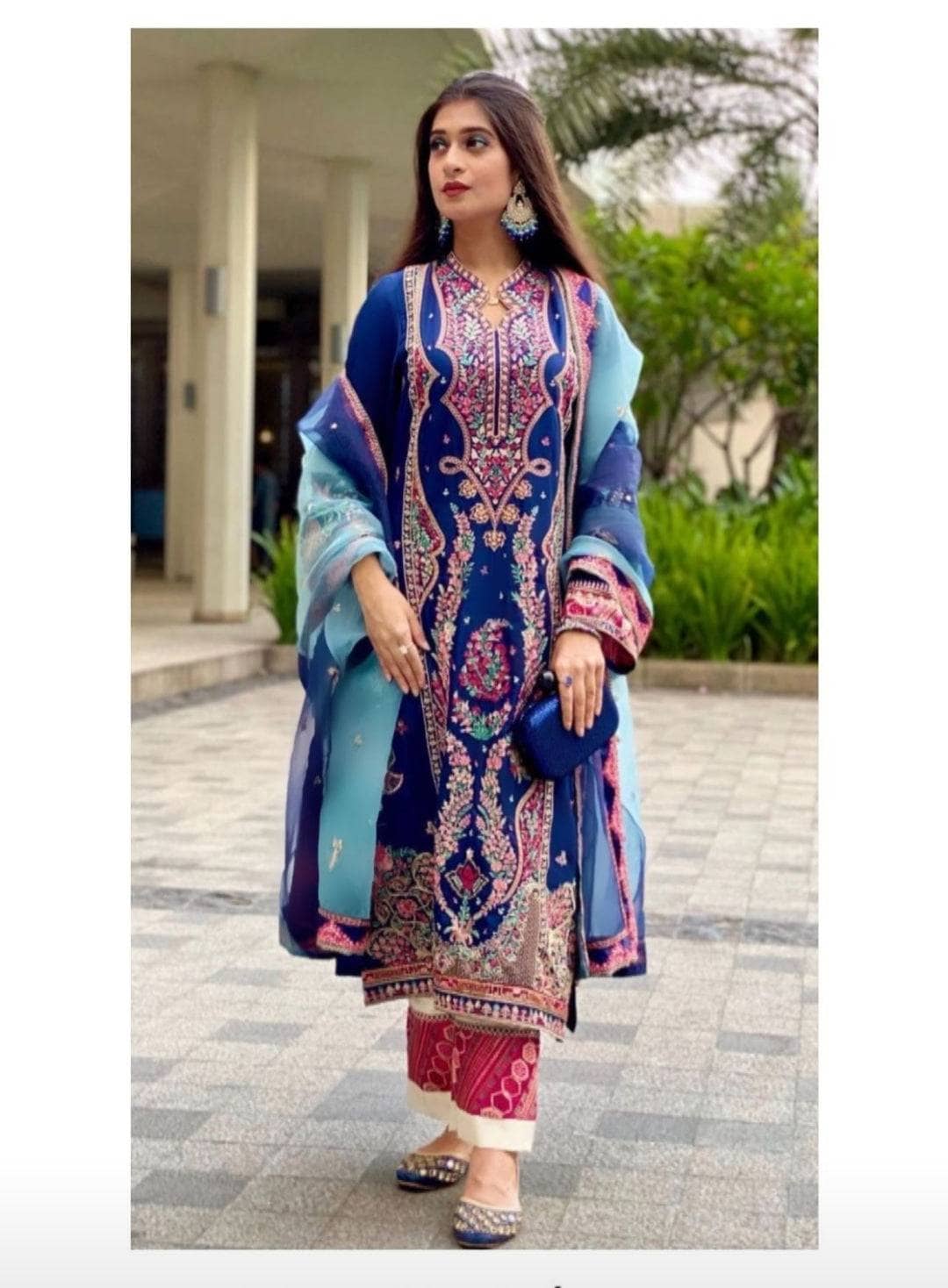 img_elan_lawn_22_awwal_boutique