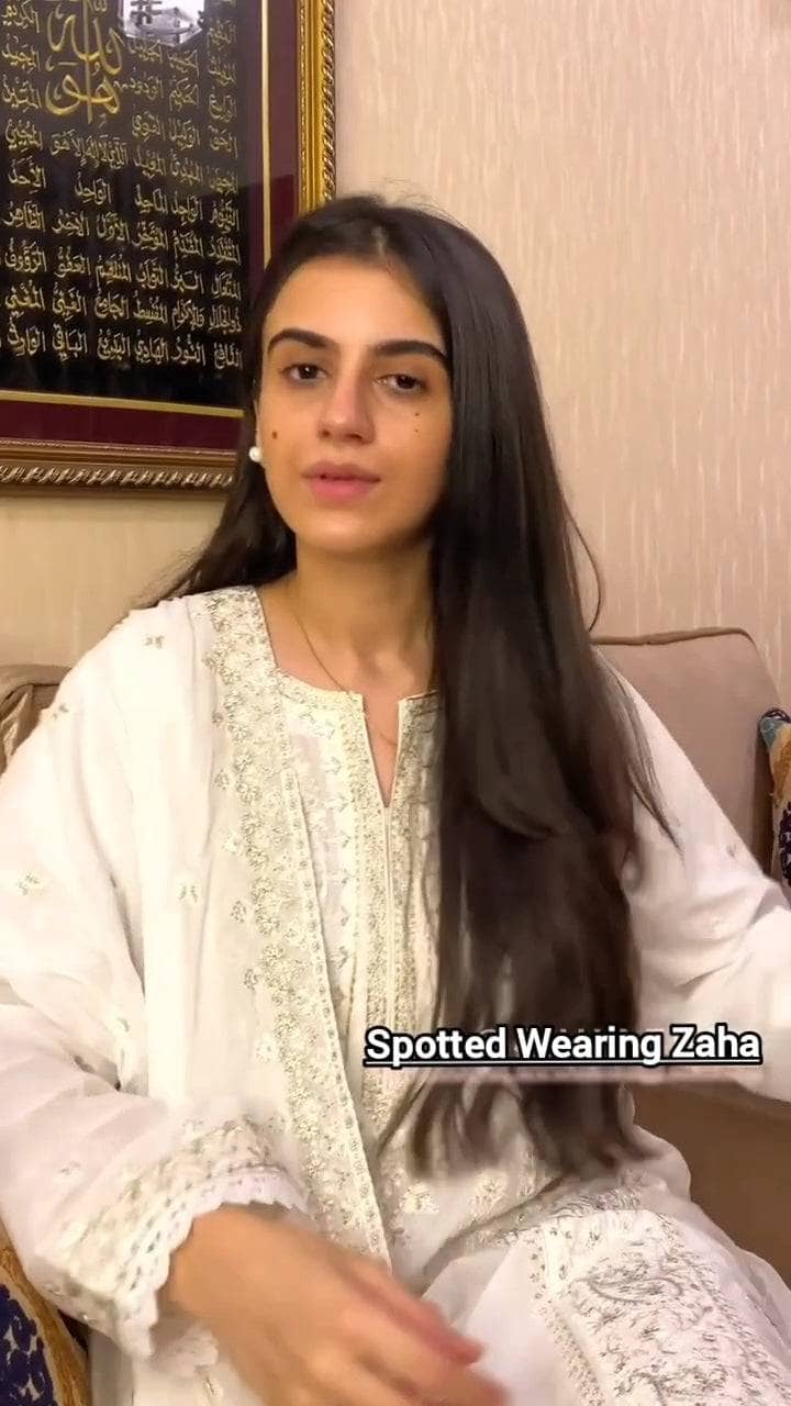 img_zaha_festive_lawn_22_awwal_boutique